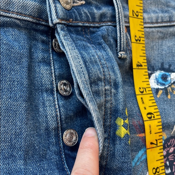 Mother The Vagabond Cuff Fray Denim Shorts Spooky Voodoo Wash Size 24 graphics - Picture 9 of 10